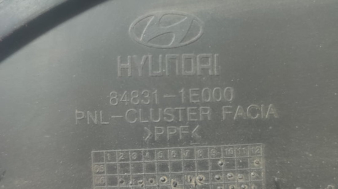 Ornament ceasuri de bord 84831-1e000 Hyundai Accent MC [2006 - 2011] 1.4 benzina G4EE