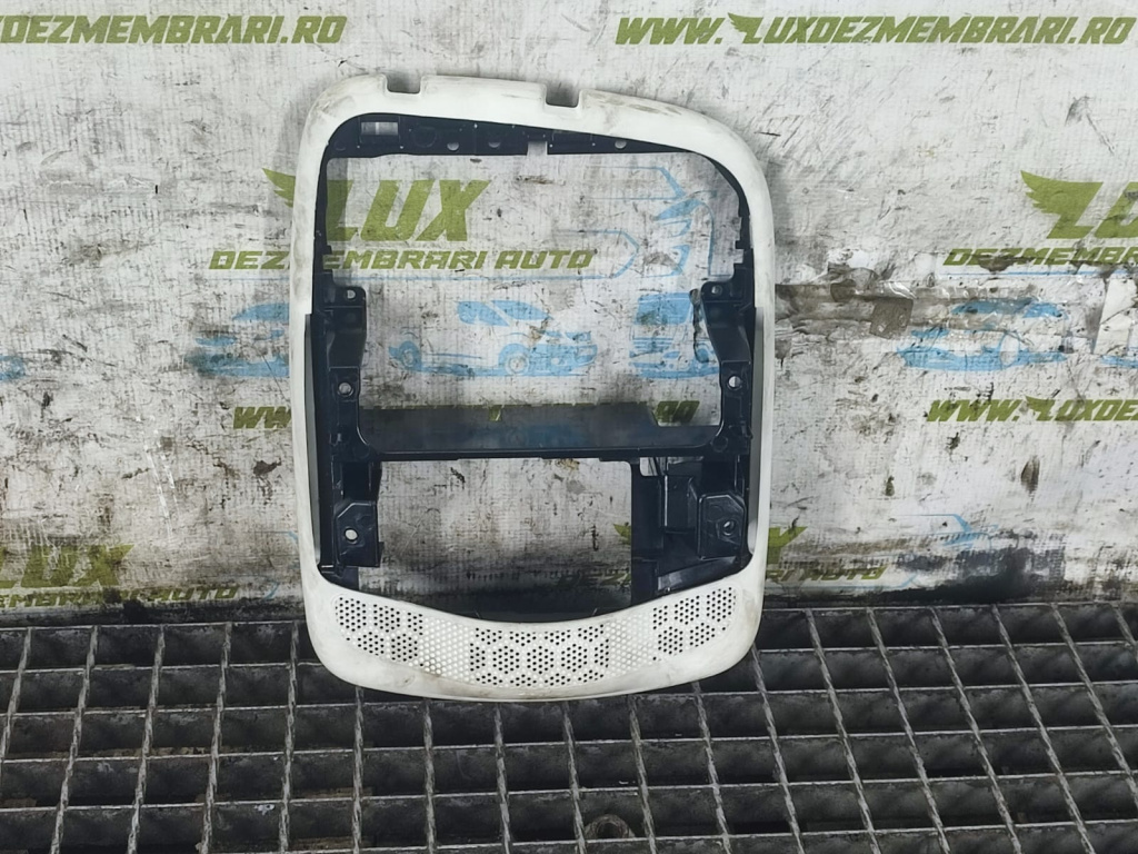 Ornament consola bord 681045729r Renault Zoe [2012 - 2020] 5AQ601