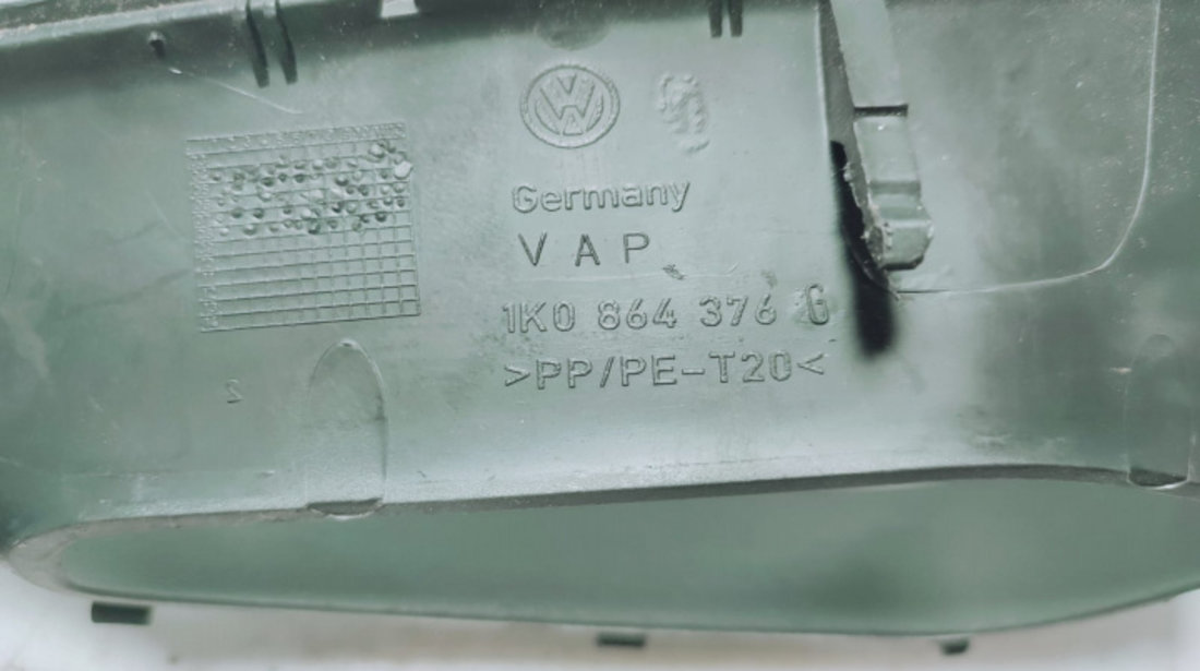 Ornament consola centrala 1k0864376g Volkswagen VW Scirocco 3 [2008 - 2015]
