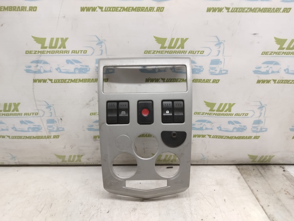 Ornament consola centrala 8200382719ca Dacia Logan [2004 - 2008]