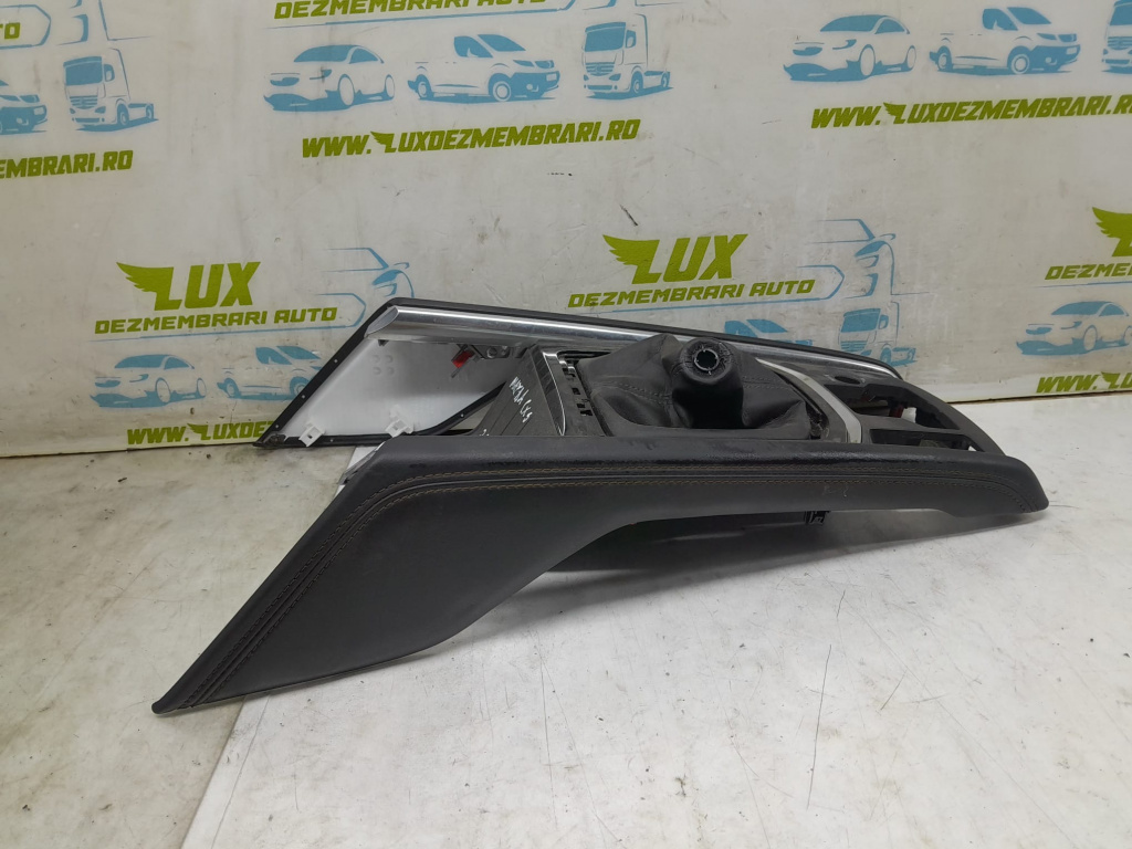 Ornament consola centrala Mazda CX-5 (KE) [facelift] [2015 - 2020]