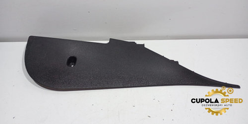 Ornament consola centrala stanga 5M2863045B Volkswagen VW Tiguan 5N [2007 - 2011]