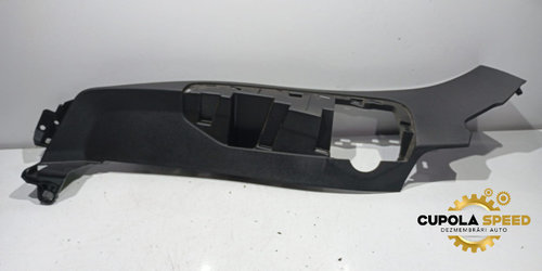 Ornament consola centrala stanga 769188534R Renault Megane 4 [2016 - 2020]