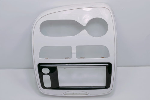 Ornament consola Trim centrala bord 682602671R Renault Clio 4 [2012 - 2020]
