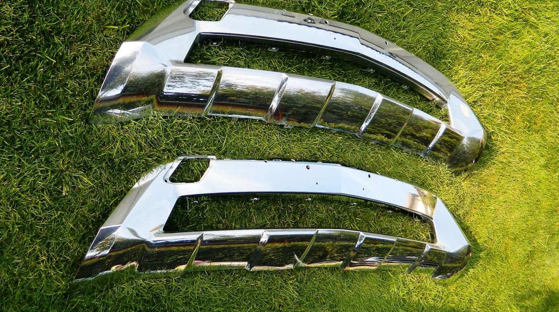 Ornament crom bara fata Mercedes ML W166 AMG model  2012-2014 cod A1668806240