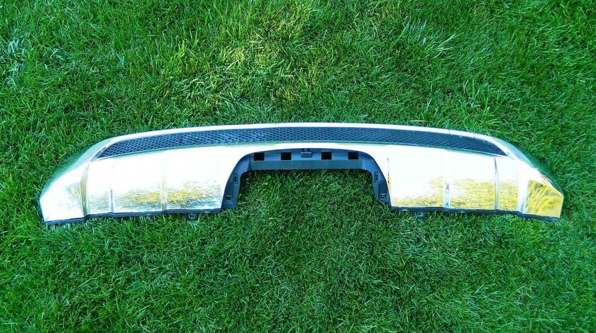 Ornament crom bara spate Mercedes W166 AMG model 2012-2014 cod A1668804340