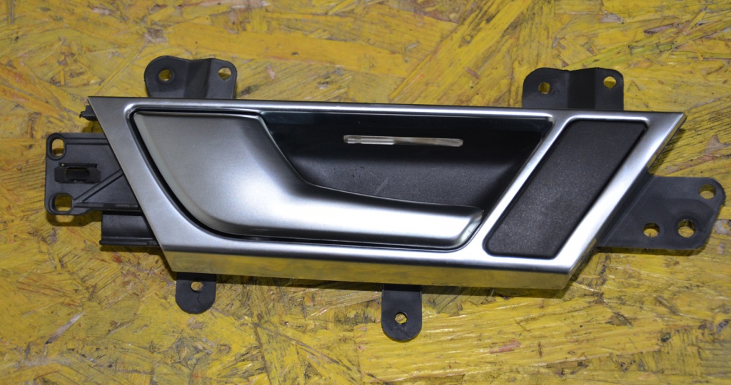 ORNAMENT CROM + MANER CROM STANGA SPATE AUDI A6 4F 2006