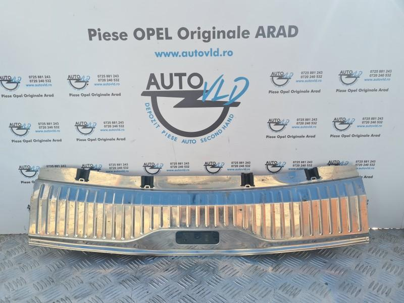 Ornament crom nichel tabla portbagaj Opel Astra H 2004-2007 13101117