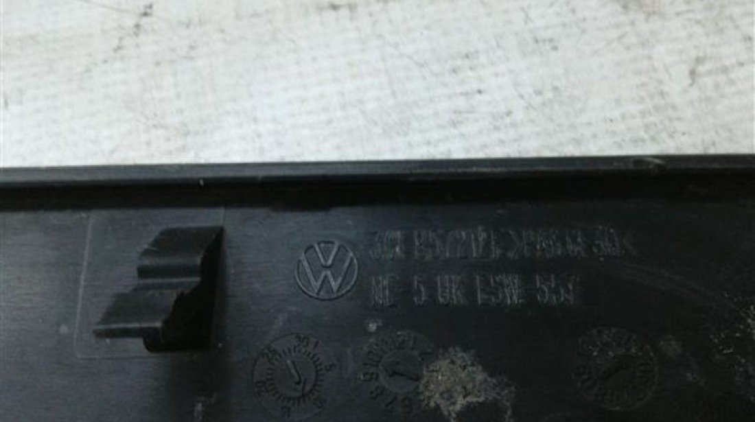 Ornament cromat bord Vw Passat B6 An 2005 2006 2007 2008 2009 2010 cod 3C1857212F