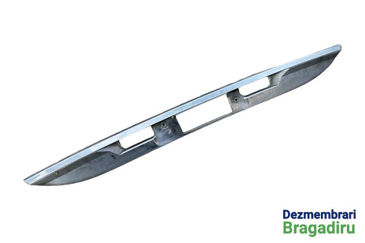 Ornament cromat exterior haion Cod: A2117400493 Mercedes-Benz E-Class W211/S211 [2002 - 2006] wagon 5-usi E 220 CDI MT (150 hp)