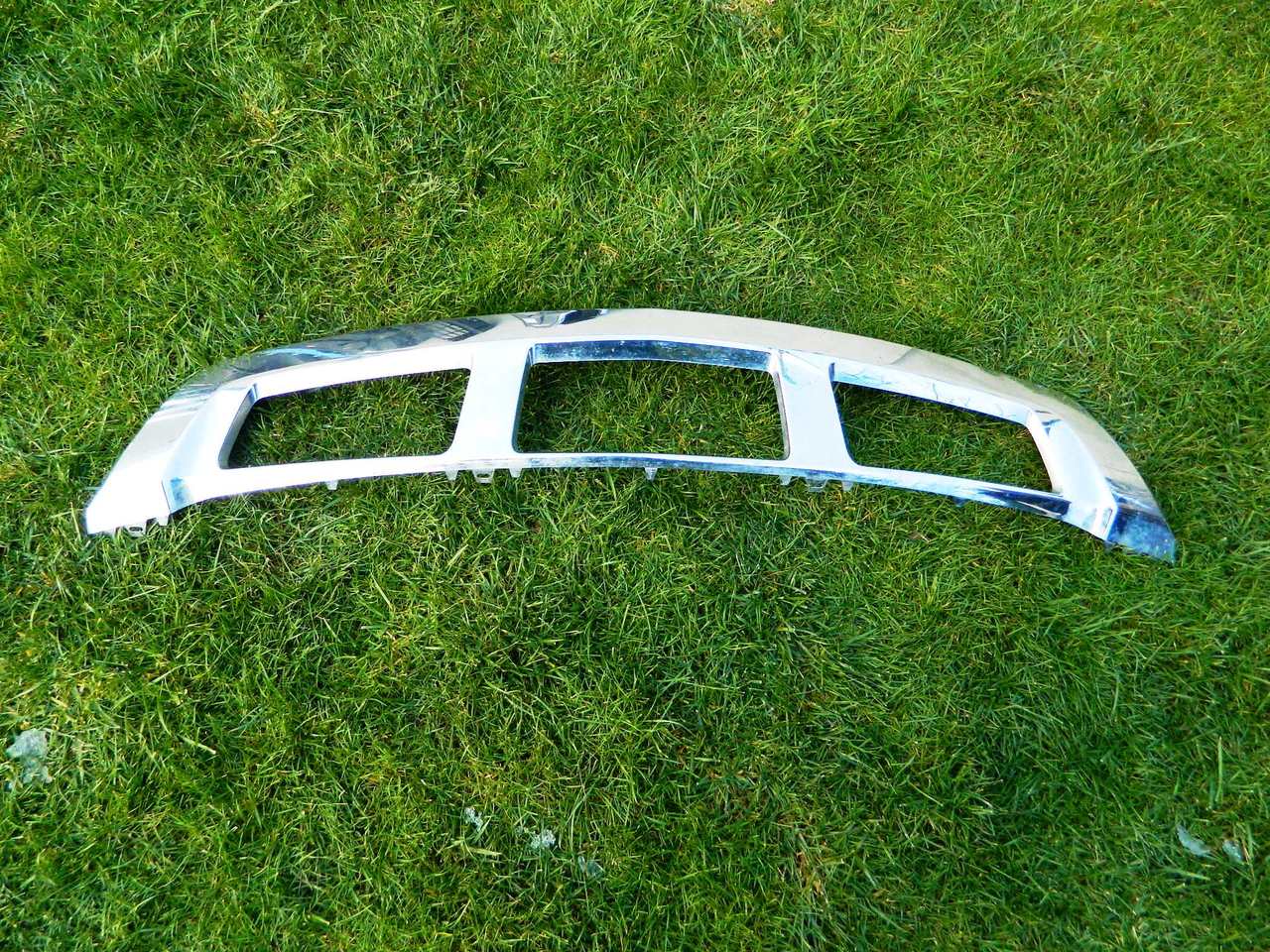 Ornament cromat Mercedes GL W166 A1668852825