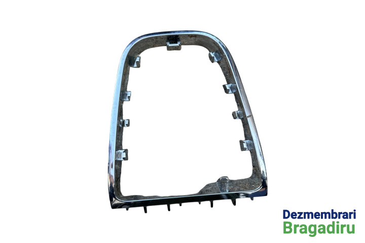 Ornament cromat schimbator viteze Opel Astra J [2009 - 2012] Sports Tourer wagon 1.7 CDTI MT (110 hp) A17DTR