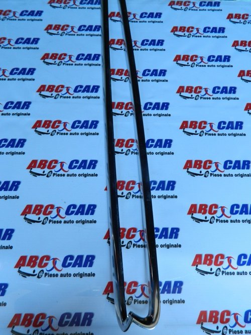 Ornament cromat usa stanga Audi A3 8V 2012-2020 Cod: 8V3853345