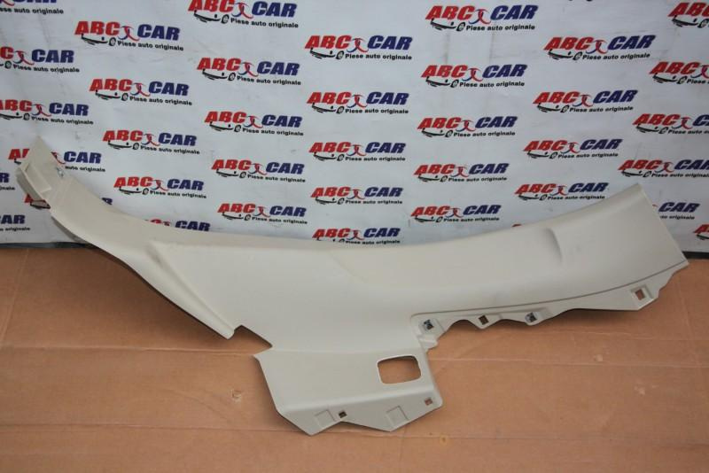 Ornament dreapta Audi Q7 2015-> 4M 4M0867768B