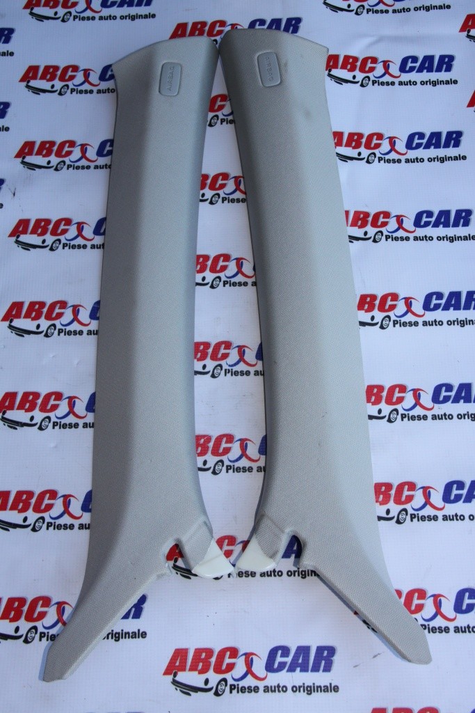 Ornament dreapta parbriz Audi Q3 8U model 2014