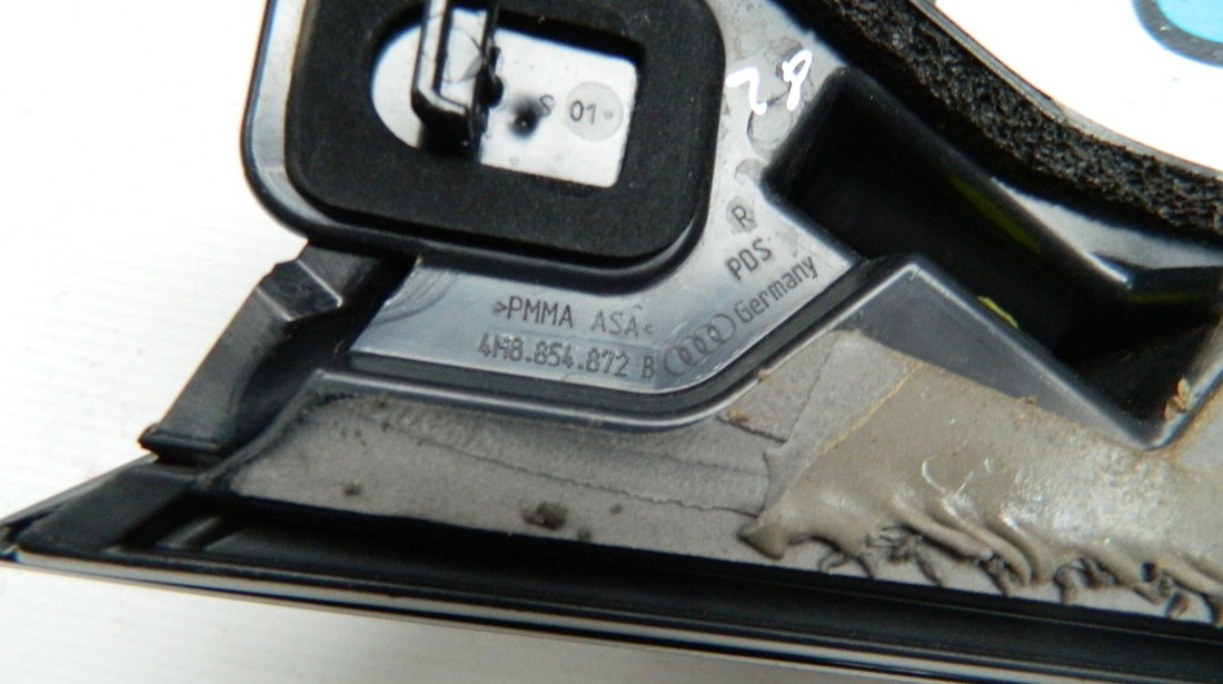 Ornament eleron stanga dreapta Audi Q8 cod 4M8854871B,4M8854872B