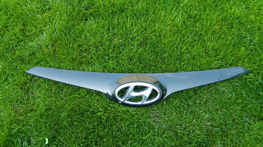 Ornament emblema grila Hyundai i30 model dupa 2012 cod 86352-A6000