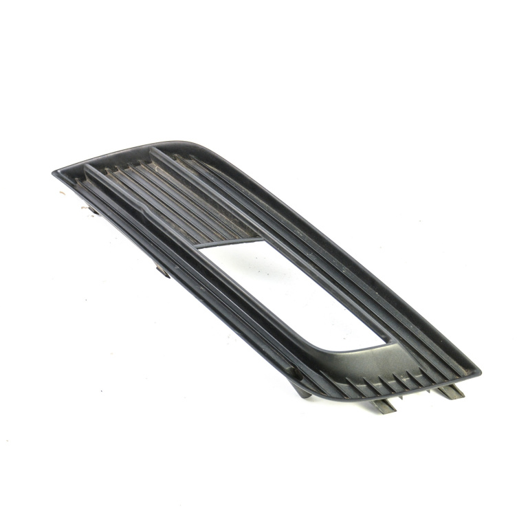 Ornament Exterior Audi A4 B8 (8K) 2007-2015 2.0 Tdi Cjcd Motorina Dreapta Bara Fata 8K0807682K, 8K0 807 682 K, 8K0 807 682, 8K0807682