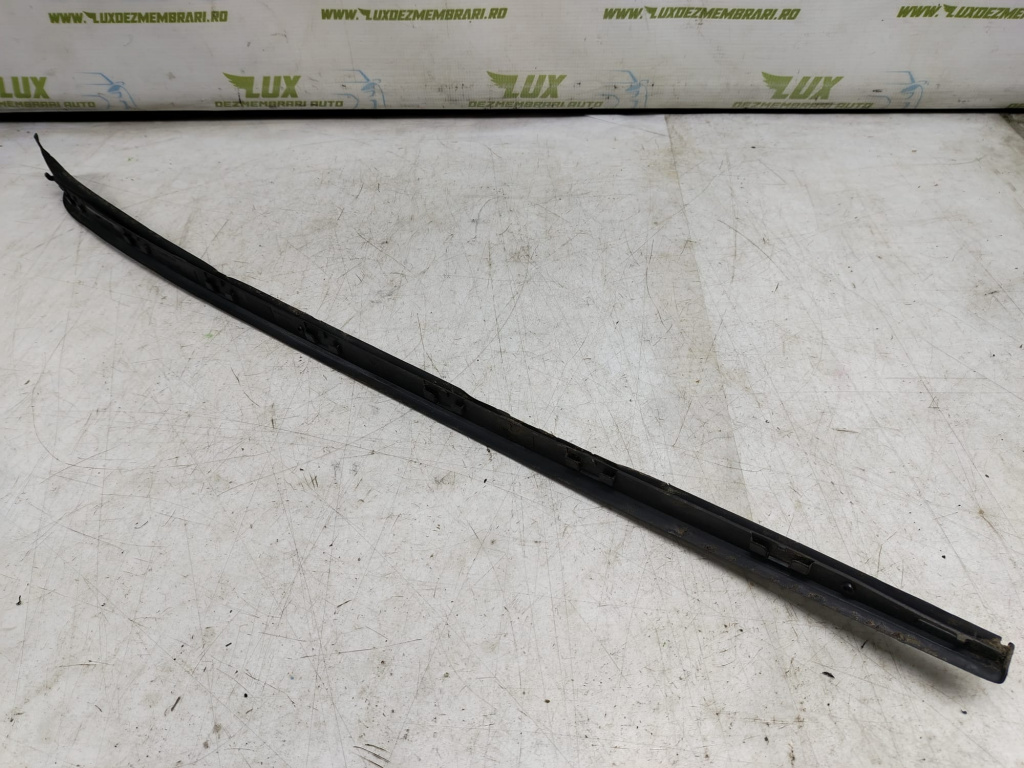 Ornament exterior parbriz 6j0854320 Seat Ibiza 4 6J [2008 - 2012]