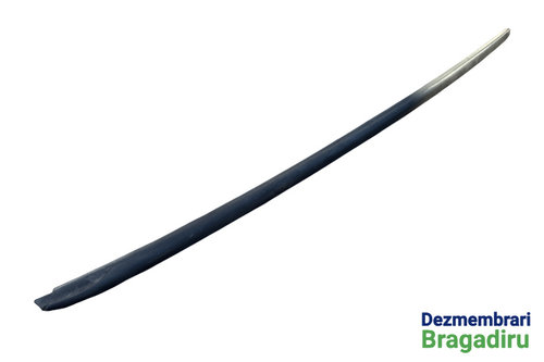 Ornament exterior parbriz stanga Cod: 5K0854319 5K0854319 Volkswagen VW Golf 6 [2008 - 2015] Hatchba...