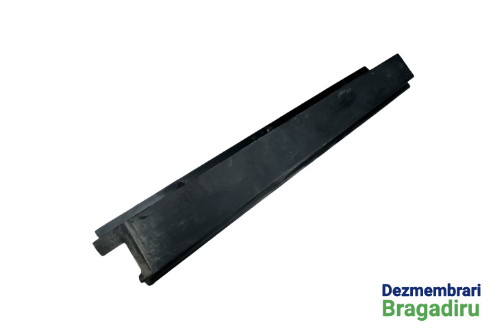 Ornament exterior spre fata usa spate dreapta Rover 75 [1999 - 2005] Sedan 2.0 AT (150 hp) (RJ) 2.0i V6