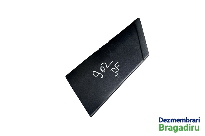Ornament exterior usa dreapta fata spre fata Cod: 8V41-S20896-AB Ford Kuga [2008 - 2013] Crossover 2.0 TDCi MT AWD (140 hp) Cod motor: UFDA Euro 5