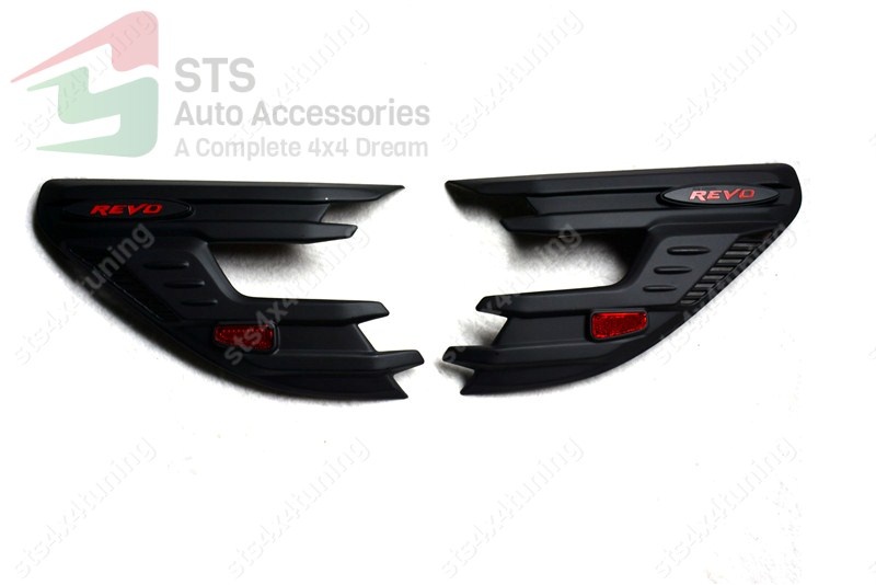 ORNAMENT FARURI NEGRE TOYOTA HILUX REVO 2016-2017 [OE DESIGN]