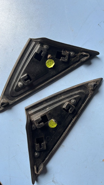 Ornament geam Hyundai I40 1.7 CRDI D4FD 2012 Cod : 86180-3Z00 86190-3Z00