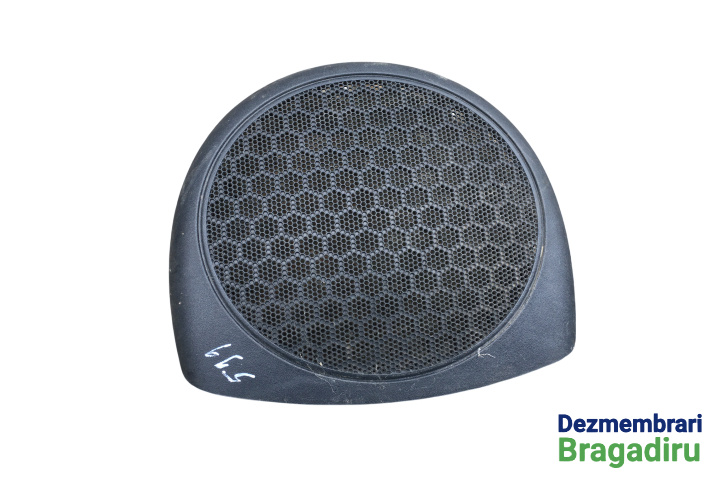 Ornament / Grila boxa fata stanga Cod: 7700832057 7700832057 Renault Megane [facelift] [1999 - 2003] Coupe 1.6 MT (107 hp)
