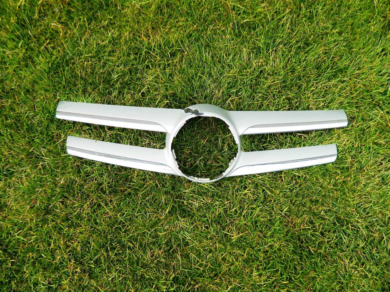 Ornament grila Mercedes GLK X204 cod A2048800823