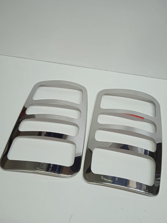 Ornament grila stop spate Volkswagen Caddy 2004-2009