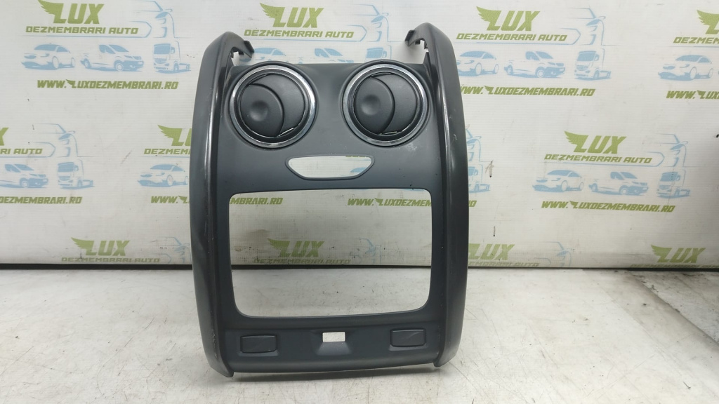 Ornament grila ventilatie 1409791x Dacia Duster [facelift] [2013 - 2017]