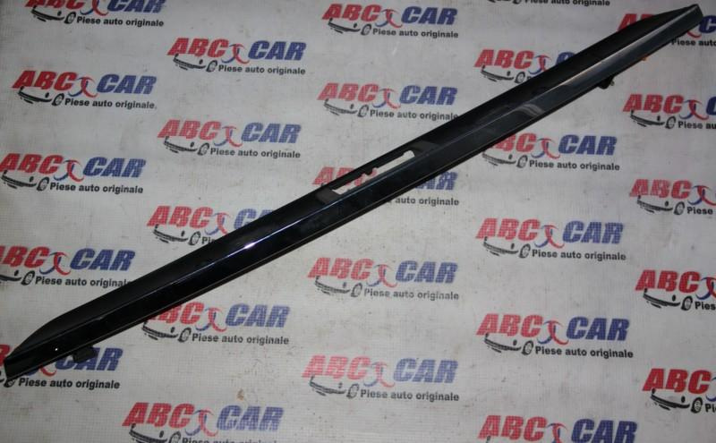 Ornament haion cromat  Mercedes C-Class 2007-2014 W204 A2047400593