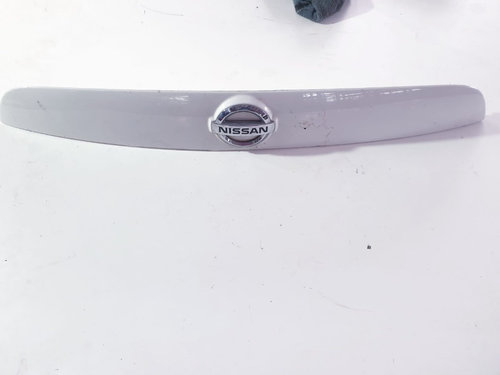 Ornament haion Nissan Juke