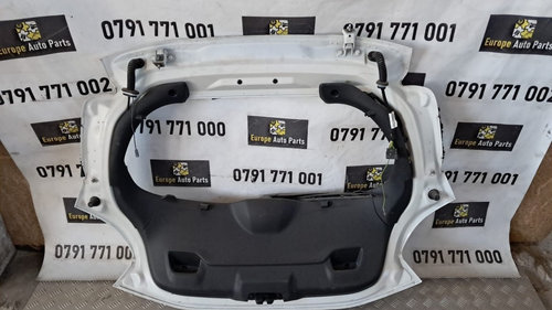 Ornament haion Peugeot 208 1.2 VTI , 82 cp / 60 kw transmisie manuala , cod motor HMZ, an 2015