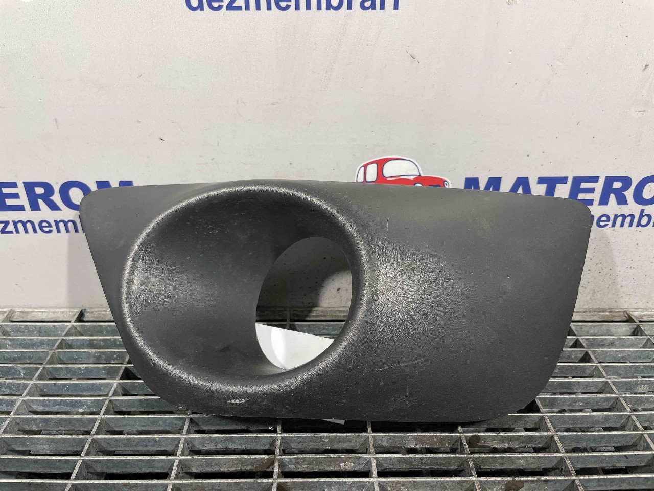 ORNAMENT HALOGEN DACIA LOGAN MCV LOGAN MCV - - (2012 2016)