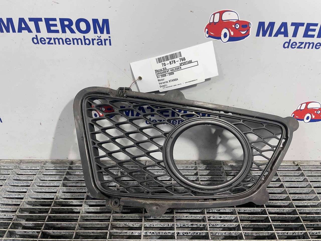 ORNAMENT HALOGEN KIA SPORTAGE - - (2008 2009)