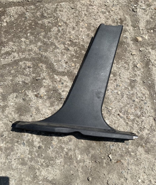 Ornament inferior stalp dreapta Ford Mondeo MK4 [2007 - 2010] Liftback 2.2 TDCi DPF MT (175 hp) MK4 ...