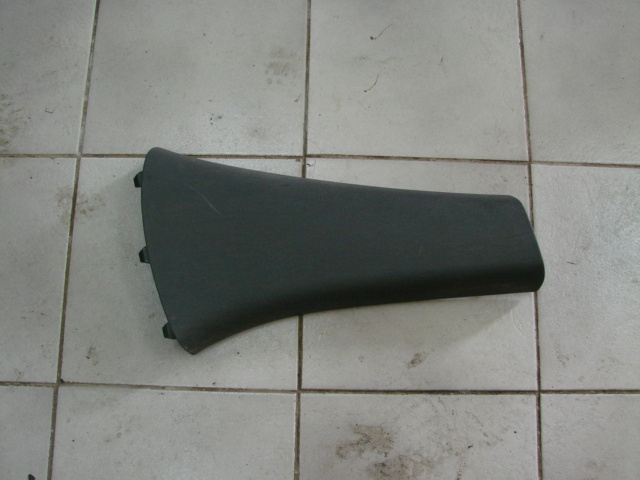 Ornament inferior stalp dreapta Renault Laguna 2 [2001 - 2005] Liftback 1.9 DCi MT (120 hp) II (BG0/1_)