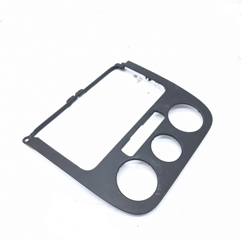 Ornament Interior Plansa De Bord VW GOLF 5 2003 - 2009 Benzina 1K0858071D, 1K0858069H