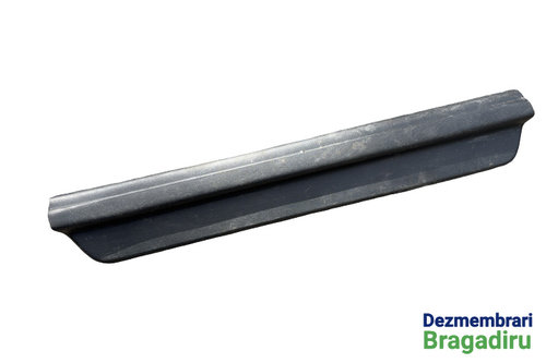 Ornament interior prag fata dreapta Cod: 85880-2L000 Hyundai i30 FD [2007 - 2010] Hatchback 1.6 CRDi...