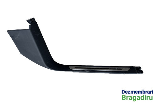 Ornament interior prag fata dreapta Cod: 7P6863484AB Volkswagen VW Touareg generatia 2 7P [2010 - 20...