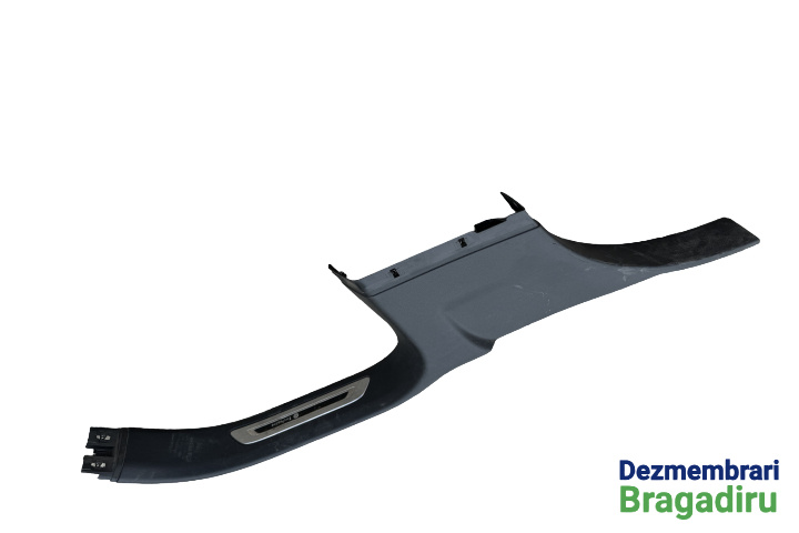 Ornament interior prag stanga Cod: 7P6853369H Volkswagen VW Touareg generatia 2 7P [2010 - 2014] Crossover 3.0 TDI Tiptronic 4Motion (245 hp) Cod motor: CRC Cod cutie: NAC Cod culoare: LG7W
