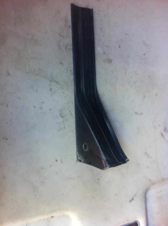 Ornament interior prag stanga spate BMW Seria 3 E36 [1990 - 2000] Sedan 325tds MT (143 hp)