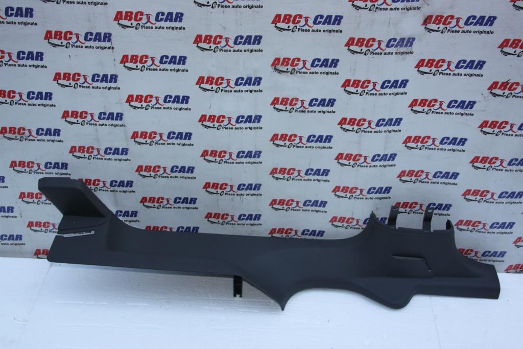 Ornament interior prag stanga VW Caddy 2K cod: 2K0853369L model 2013