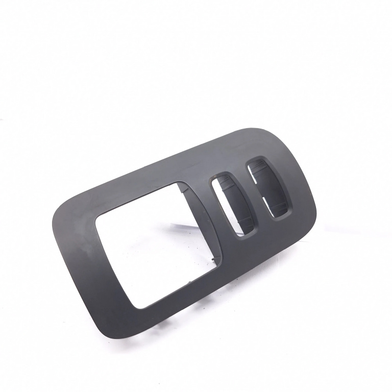 Ornament Interior Renault Megane 2 2002-2010 Stanga Ceas Bord 8200079020