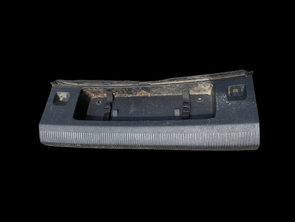 Ornament interior spate portbagaj Volkswagen VW Jetta 5 [2005 - 2011] Sedan 4-usi 1.6 MT (102 hp)