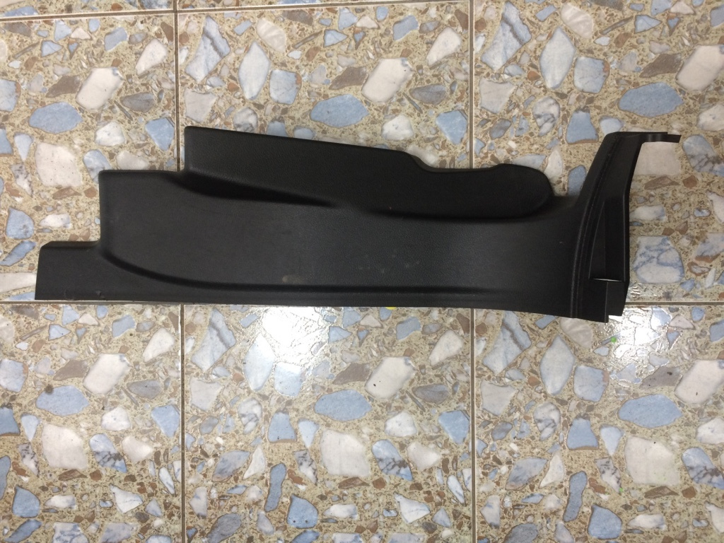 Ornament interior spate stanga Ford Mondeo MK4 [2007 - 2010] Liftback 2.0 TDCi DPF AT (140 hp) MK4 (BA7) TITANIUM