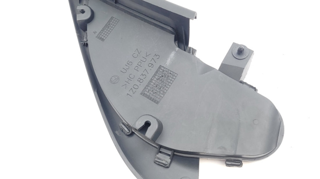 Ornament Interior Stanga Skoda OCTAVIA 2 (1Z) 2004 - 2013 UJ6CZ, UJ6 CZ, 1Z0837973, 1Z0.837.973