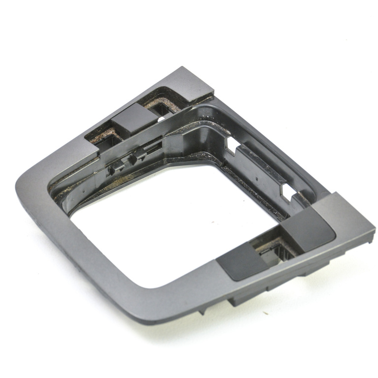 Ornament Interior Vw Passat B6 2005-2010 1.6 Tdi Cayc Motorina Schimbator Viteze 3C0864263G, 3C0 864 263 G, 3C0 864 263, 3C0864263
